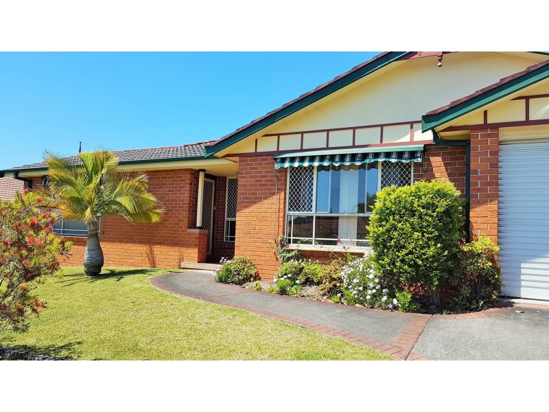 1/7 Hesper Drive, Forster NSW 2428