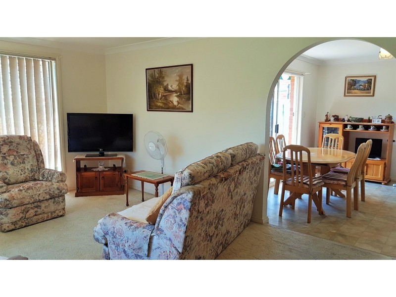 1/7 Hesper Drive, Forster NSW 2428