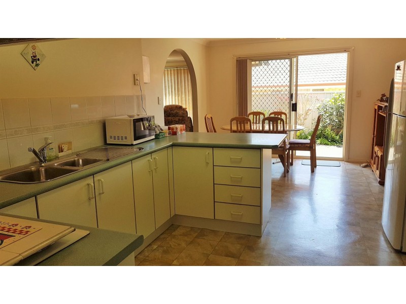 1/7 Hesper Drive, Forster NSW 2428