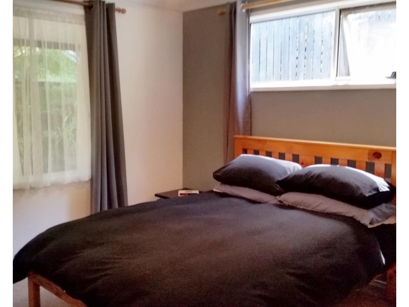 33 Windsor Street, Tarbuck Bay NSW 2428