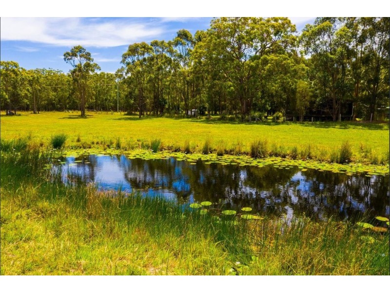 23 Racecourse Road, Bungwahl NSW 2423