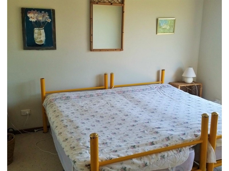 16 Headland Road, Blueys Beach NSW 2428