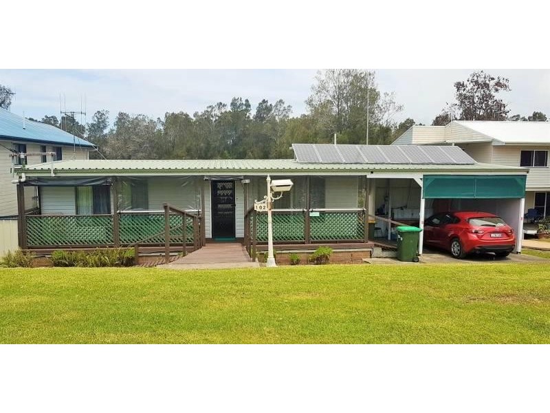 102 Coonabarabran Street, Coomba Park NSW 2428