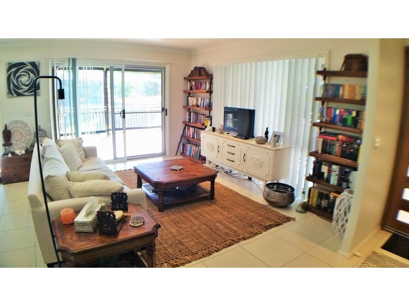 38 Windsor Street, Tarbuck Bay NSW 2428