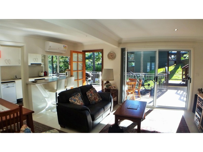 38 Windsor Street, Tarbuck Bay NSW 2428