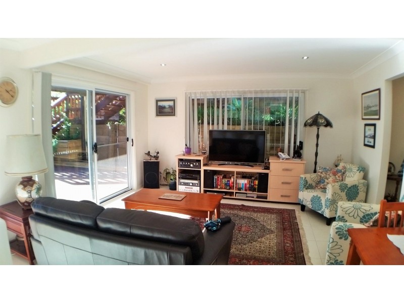 38 Windsor Street, Tarbuck Bay NSW 2428