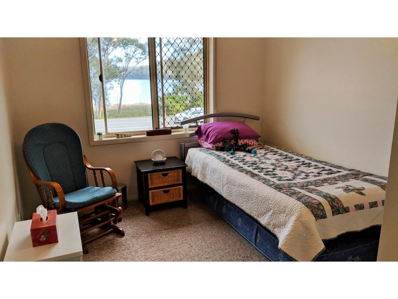 8 The Lakes Way, Tarbuck Bay NSW 2428