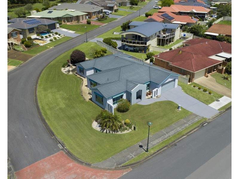 2 Undara Circuit, Forster NSW 2428