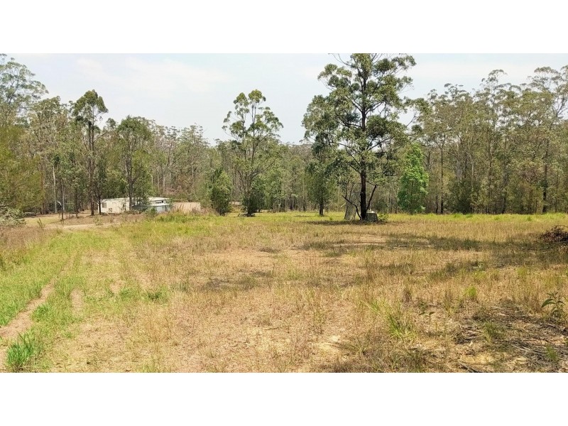 10  Salisbury Way, Coomba Park NSW 2428