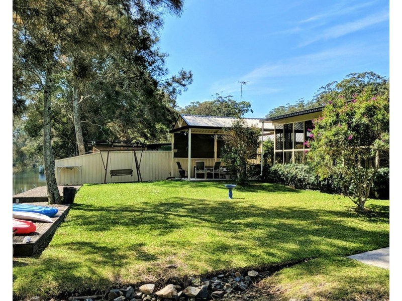 207 – 208 Charlotte Bay Street, Charlotte Bay NSW 2428