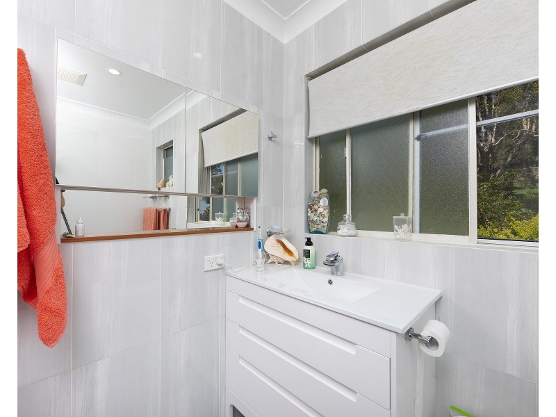 53 Seabreeze Parade, Green Point NSW 2428