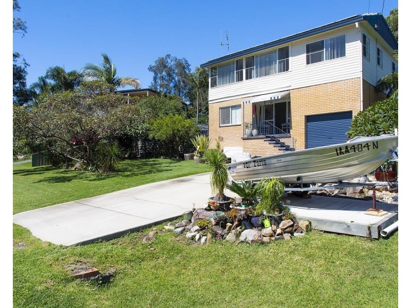 53 Seabreeze Parade, Green Point NSW 2428