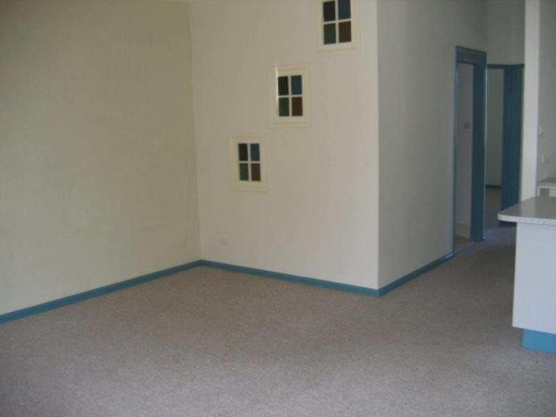 2/9 George St, Mayfield NSW 2304