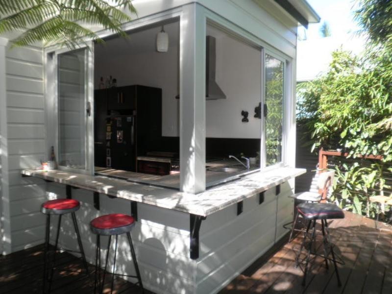 9 Tighes  Tce, Tighes Hill NSW 2297