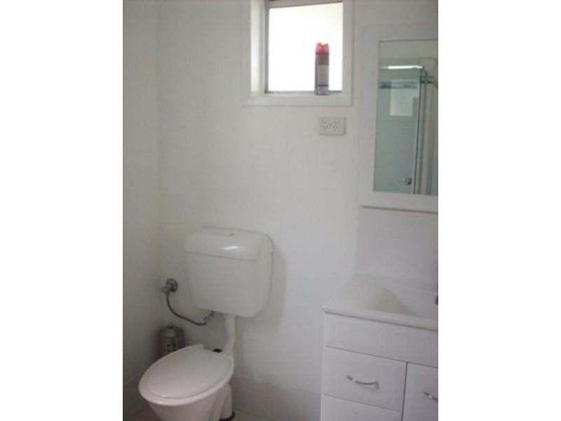 6 Cross St, Mayfield NSW 2304