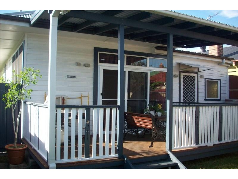 47 Nile St, Mayfield NSW 2304