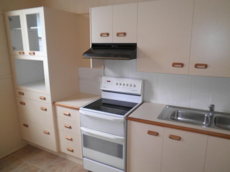 37 Ida St, Mayfield NSW 2304