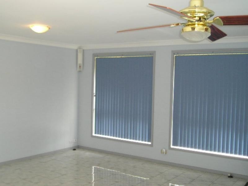 10 Nile St, Mayfield NSW 2304