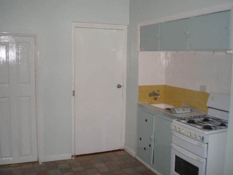 18 McIsaac St, Tighes Hill NSW 2297