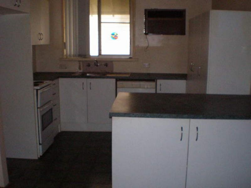 2 Hewson St, Mayfield NSW 2304