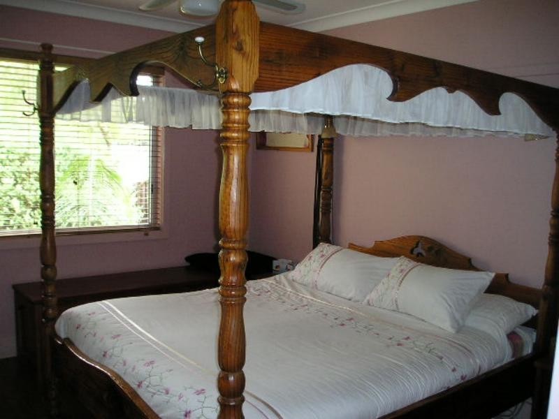 11 Station St, Waratah NSW 2298