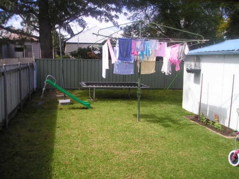 93 Havelock St, Mayfield NSW 2304