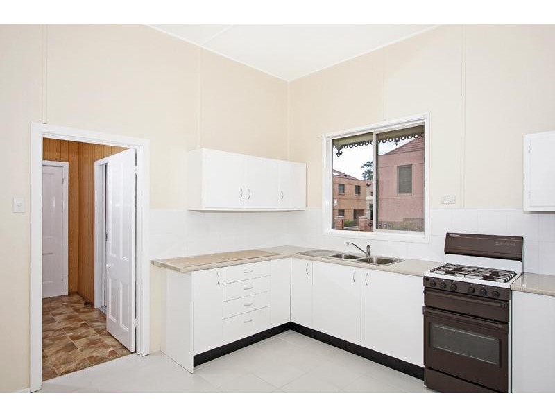 46 Havelock St, Mayfield NSW 2304