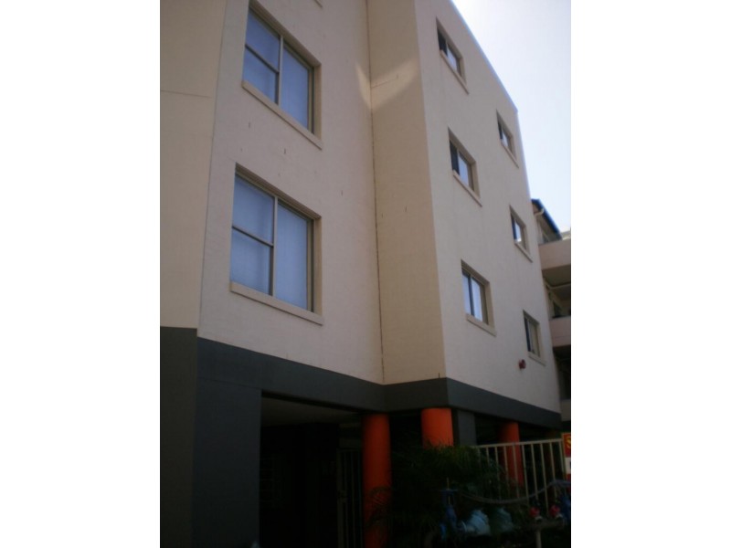 4/8 Bellevue St, Newcastle West NSW 2302