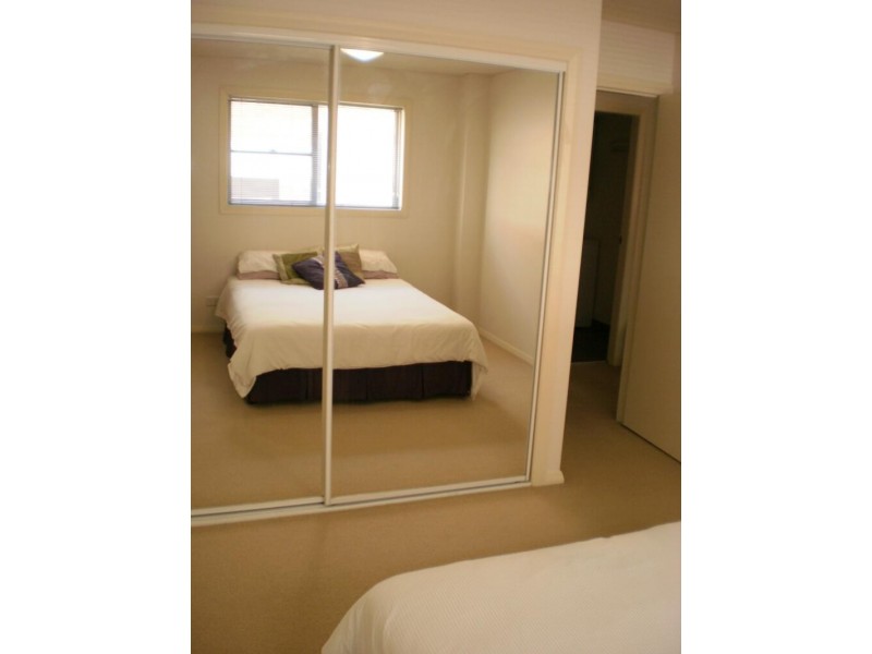 4/8 Bellevue St, Newcastle West NSW 2302