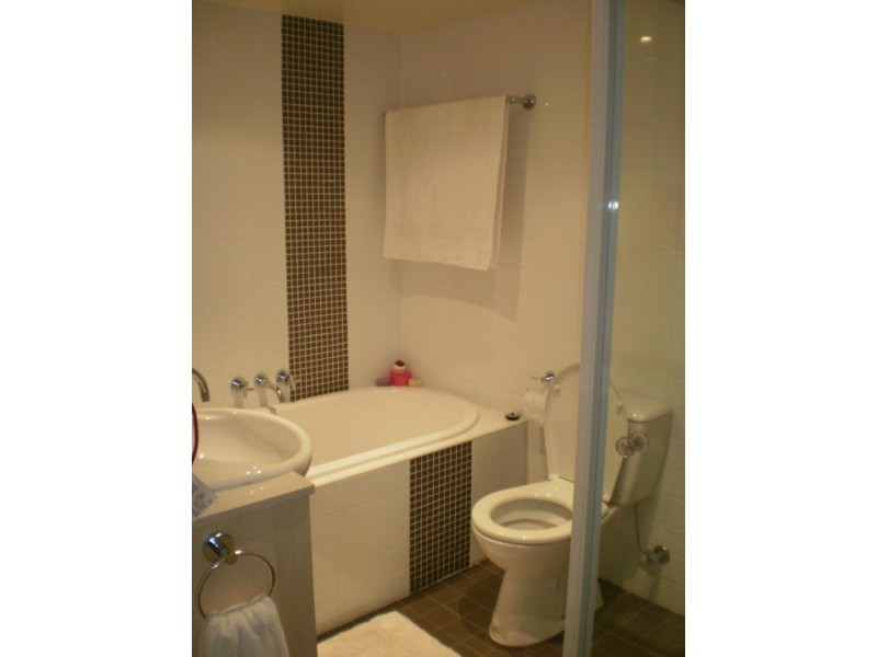 4/8 Bellevue St, Newcastle West NSW 2302