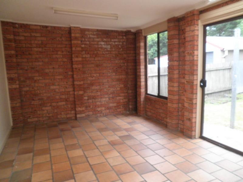 23 Waratah St, Mayfield NSW 2304