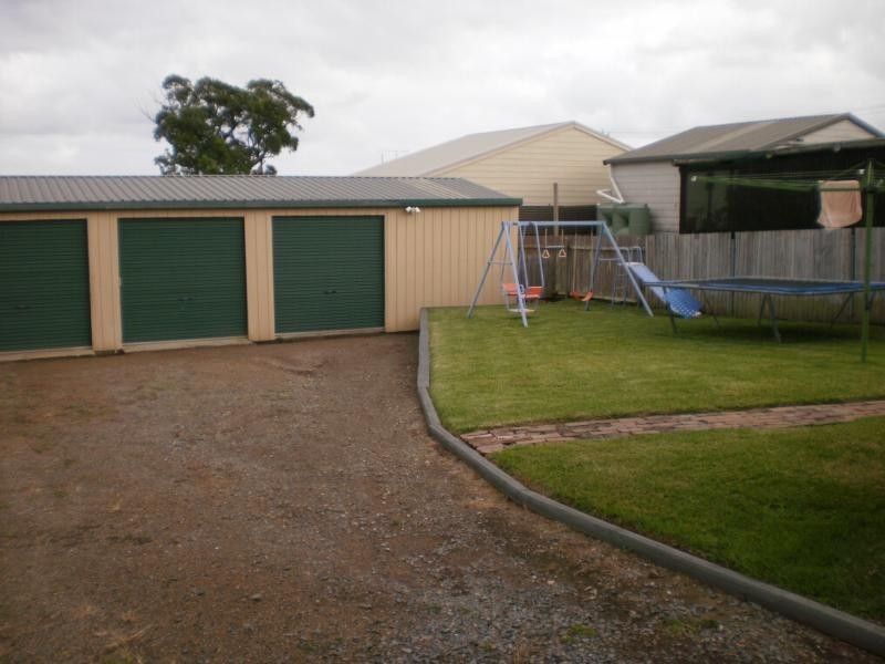 51 Patricia Ave, Charlestown NSW 2290