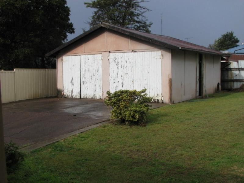 43 Villiers St, Mayfield NSW 2304