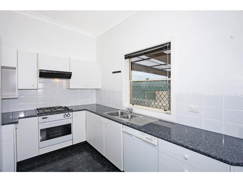 40 Valencia St, Mayfield NSW 2304