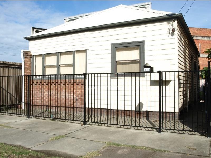 114 Chin Chen St, Islington NSW 2296
