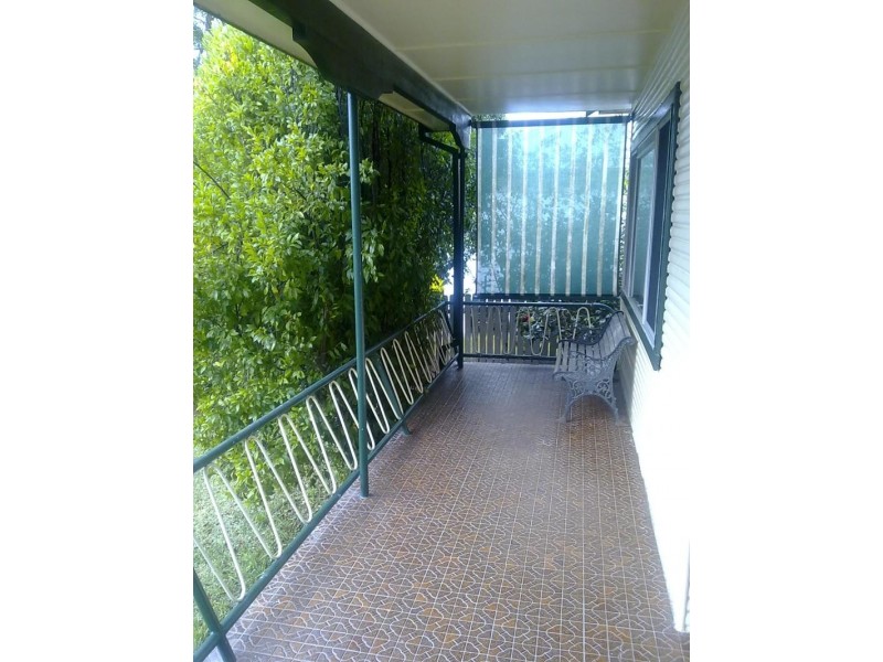 18 Charles St, Blackalls Park NSW 2283