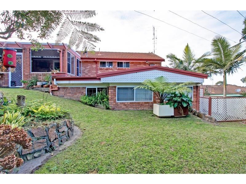 65 Kestrel Ave, Mount Hutton NSW 2290