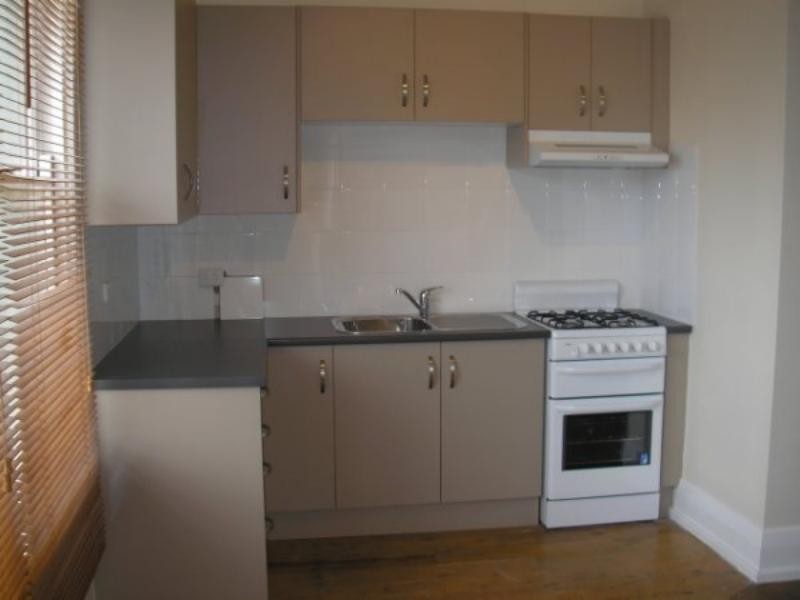 2/1 Buruda St, Mayfield NSW 2304