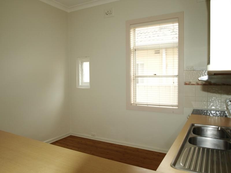 18 Gamack St, Mayfield NSW 2304