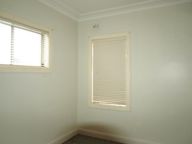 18 Gamack St, Mayfield NSW 2304