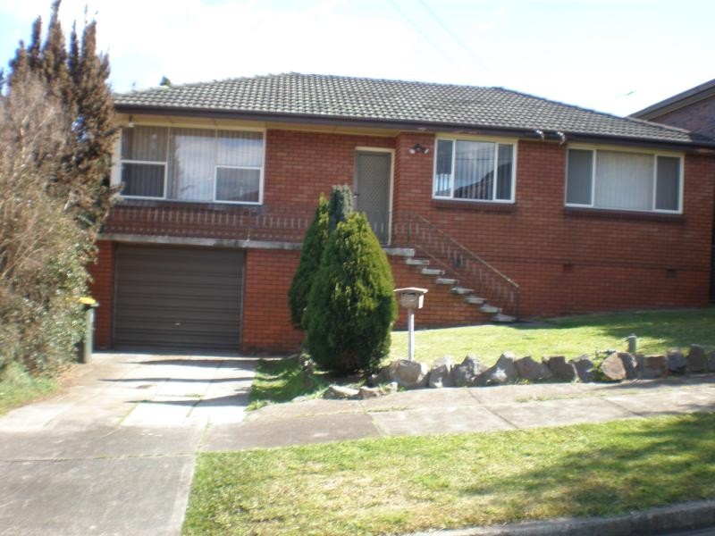 14 Liguori  Ct, Mayfield NSW 2304