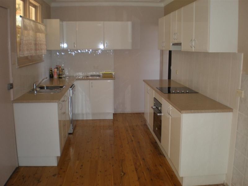 14 Liguori  Ct, Mayfield NSW 2304