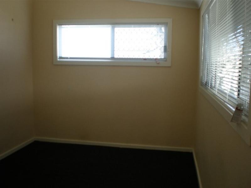 10 Elizabeth St, Mayfield NSW 2304