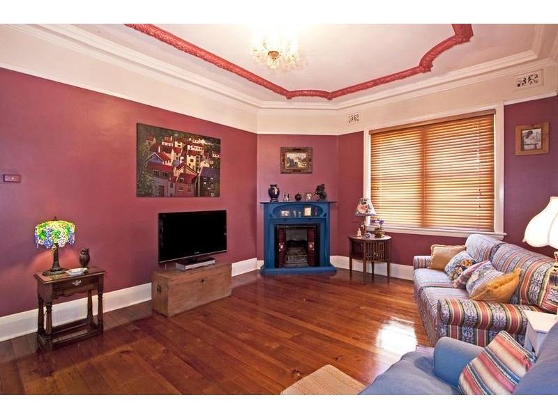 77 Ingall St, Mayfield NSW 2304