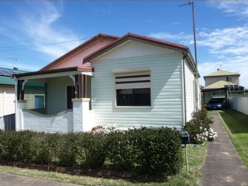 6 Gamack St, Mayfield NSW 2304