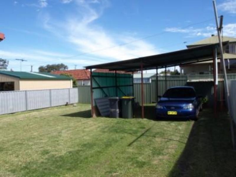 6 Gamack St, Mayfield NSW 2304