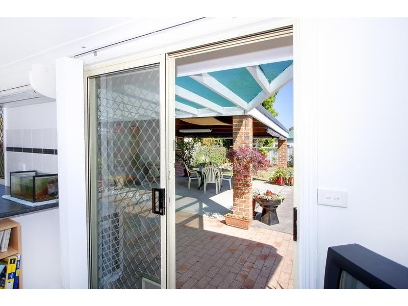 38 Avon St, Mayfield NSW 2304