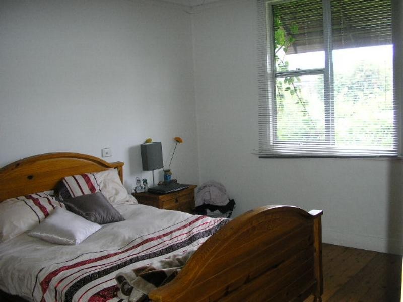 6 Newcastle St, Mayfield NSW 2304