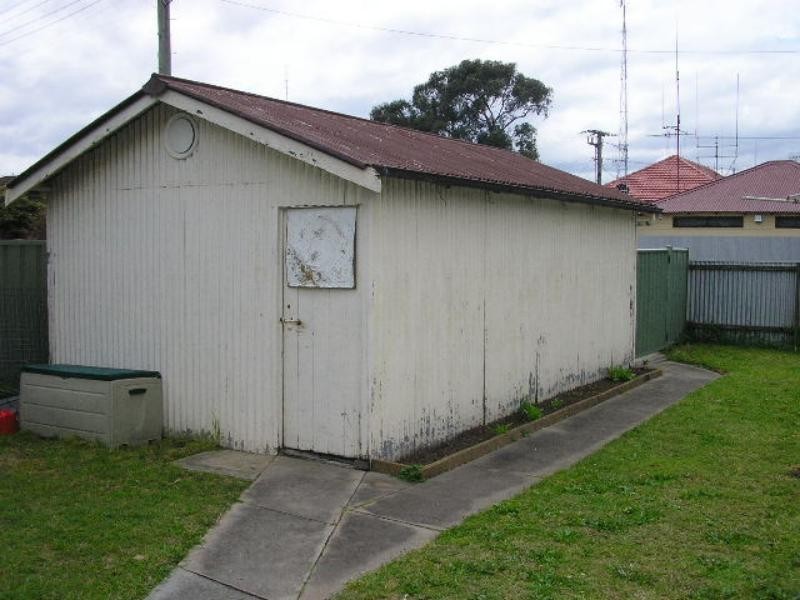 6 Newcastle St, Mayfield NSW 2304