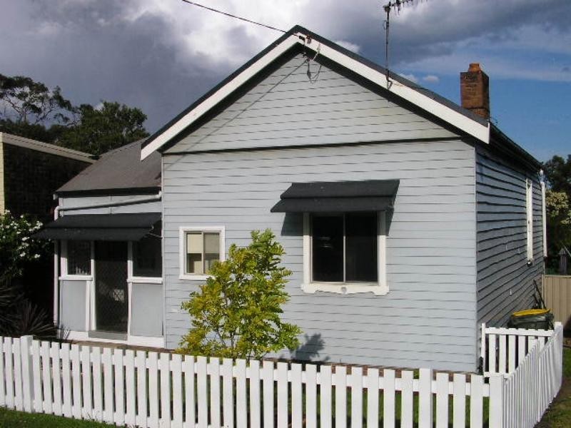 99A BARTON St, Mayfield NSW 2304